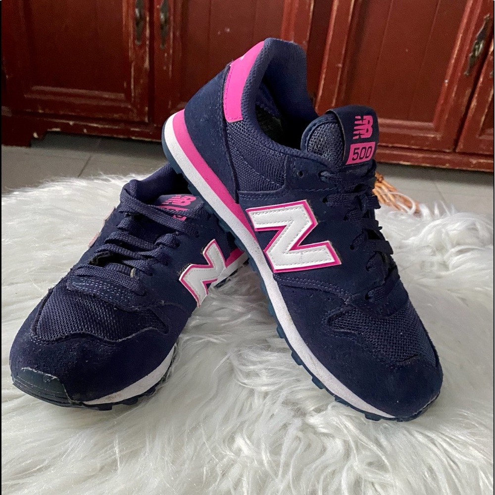 NB Sneakers